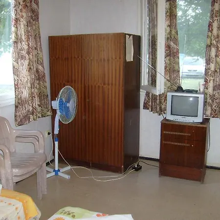 Vestony Bungalows Ferienpark Achtopol